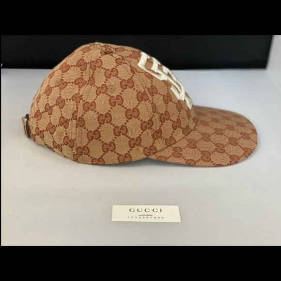 Gucci Interlocking GG Supreme Baseball Hat with tag and dust bag - Picture 4 of 9